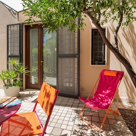 Garden House, Appartamento Con Giardino A Fasano Eksteriør billede